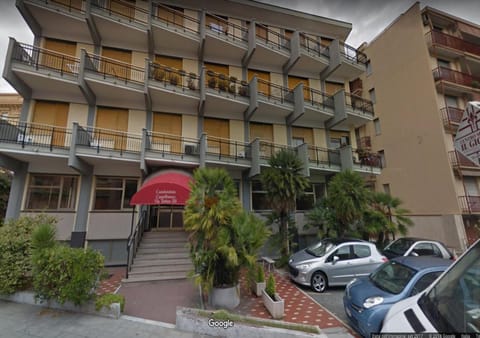 Castelfranco Appartamenti a 100 metri dal mare Condo in Finale Ligure