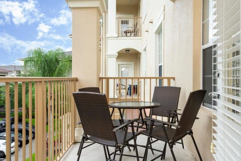 Gorgeous Apartment in Orlando at Vista Cay Resort VC5000 Condominio in Highlands Reserve