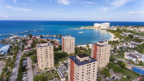 Sunset Two Bedroom Suite At Turtle Towers Condo in Ocho Rios