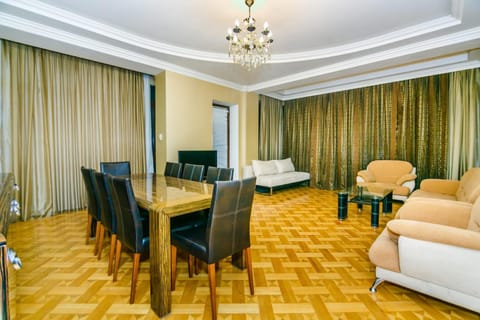 VİP Apartment number one Eigentumswohnung in Baku