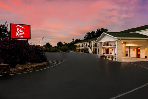 Red Roof Inn Monteagle - I-24 Motel in Monteagle