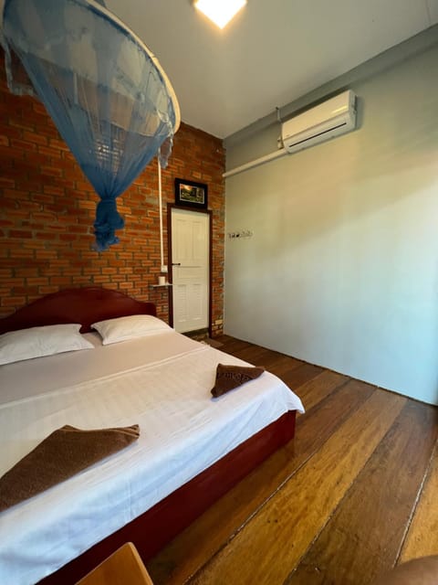 ING ING GUESTHOUSE Bed and Breakfast in Sihanoukville