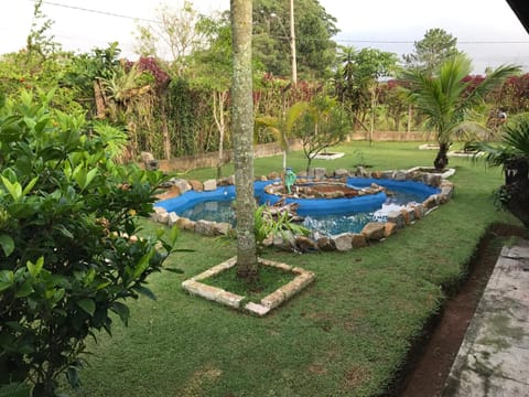 Chácara Estrela Azul House in Cotia