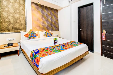 FabExpress Marvel Bliss Viman Nagar Hotel in Pune