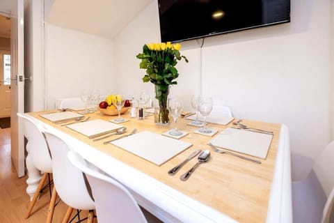 Host & Stay - Royal Crescent Townhouse House in Brighton