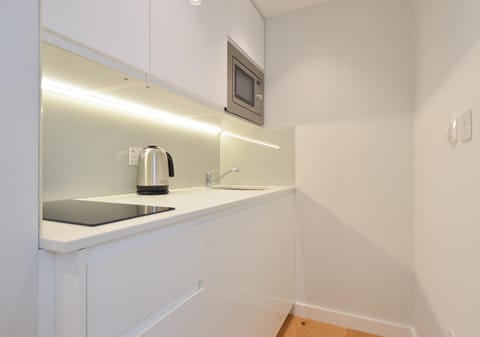 Cromwell Serviced Apartments by StayPrime Wohnung in City of Westminster