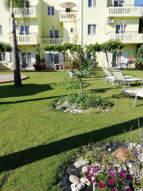 Kalithea Apartments - Heated Pool Apartment in Crete