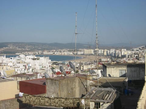 Appartement Avec Vue Panoramique Casbah Tanger 3ch Condo in Tangier