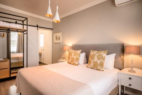 The Corner House L'A-nnexe Condo in Franschhoek