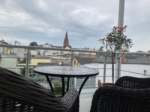 View (from property/room), Balcony/Terrace