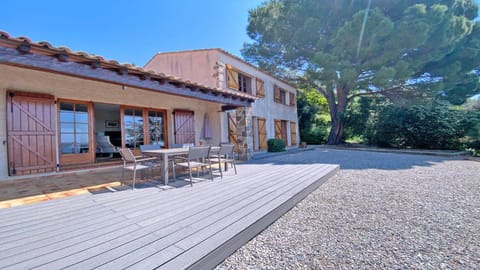 Villa Cigaloun Chalet in Cavalaire-sur-Mer