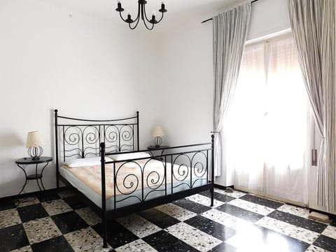 Spazioso appartamento Vista Mare, Levanto Apartment in Levanto