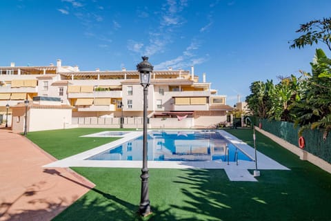 PDM- Lovely apartment with stunning views Estepona Apartment in Estepona