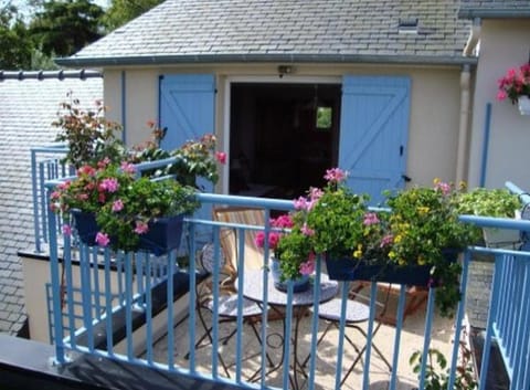 Chambres d'hôtes Aux Portes de Bréhat Bed and Breakfast in Paimpol