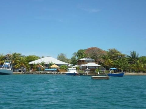 Wikkid Resort Hotel in Bay Islands Department