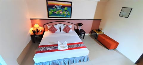 La Moon At Phuket - SHA Extra Plus Hotel in Wichit