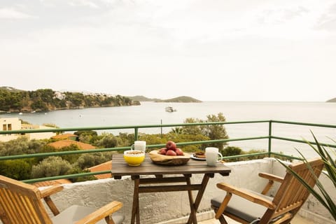 Nimfi Hotel, Skiathos Hotel in Skiathos