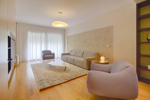 The Rooms Serviced Apartments Nobis Complex Apartment hotel in Tirana