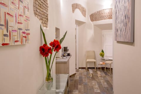 Guesthouse MySuiteTower Pantheon Bed and Breakfast in Rome