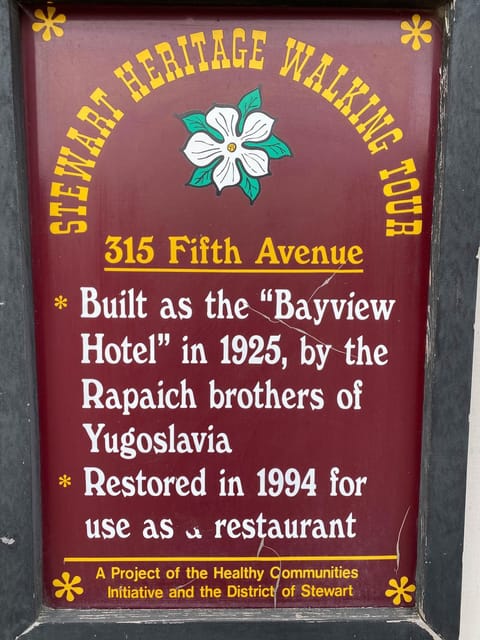 Historic Hotel Bayview Hotel in British Columbia