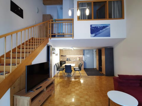 Communal lounge/ TV room, Living room