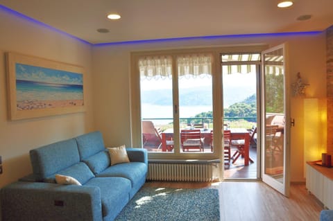 View (from property/room), Living room, Sea view