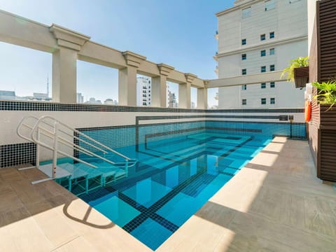 Property building, Swimming pool