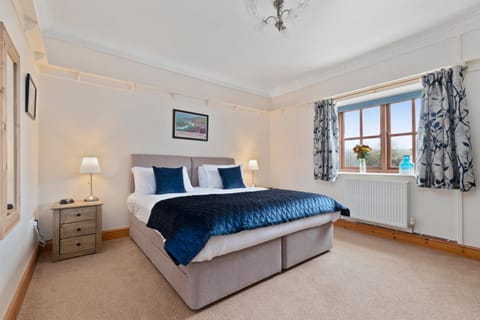 Y Bwthyn Apartment in Nolton and Roch