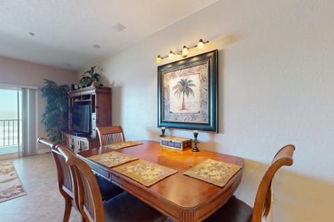 Oceanside 405 Apartment in Indian Rocks Beach