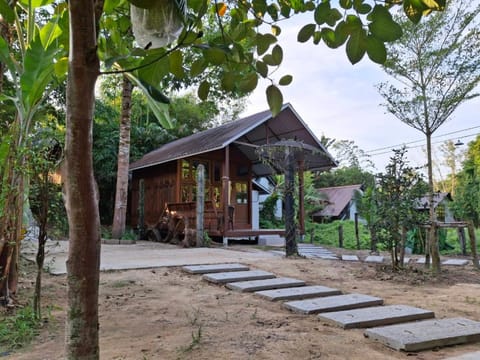 Phayam Valley Homestay Villa in Ko Phayam