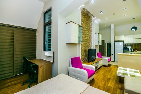 LUX apartment near in Hard Rock Apartamento in Baku