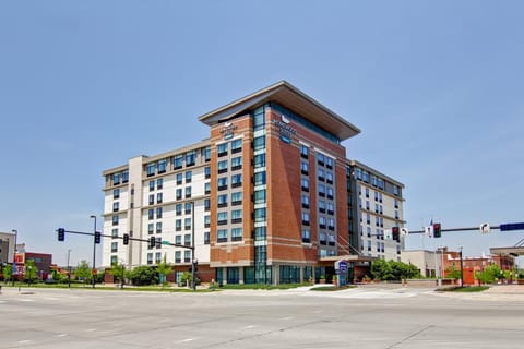 Homewood Suites by Hilton Omaha - Downtown Hotel in Omaha