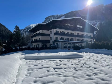 Property building, Winter
