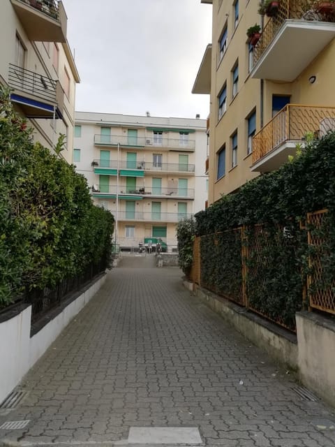 A Due Passi Dal Mare Condo in Sestri Levante