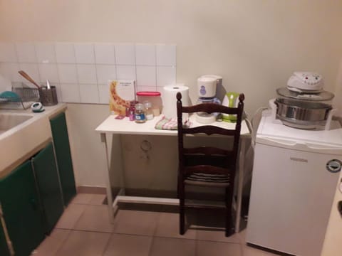 Kitchen or kitchenette, pet friendly