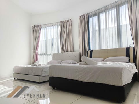 Marina Times Square Homestay by Evernent Apartment in Sarawak, Malaysia