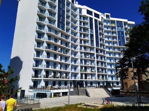 Миконос 1 Apartment in Odessa