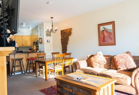 Long Trail House Condominiums at Stratton Mountain Resort Resort in Winhall