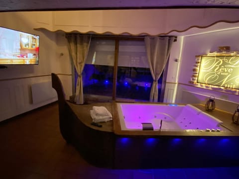 Le Rêve d'une Nuit suite Venise Resort in Saarbrücken