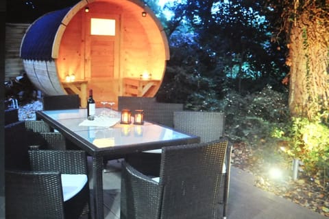Ferienhaus TRAUM AM SEE mit Sauna und Whirlpool Maison in Plau am See