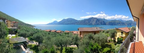 Property building, Nearby landmark, Natural landscape, Garden view, Lake view, Mountain view, Sea view
