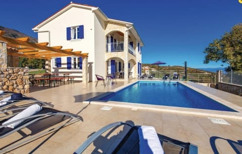 Gorgeous sea-view VillaSol with pool & BBQ House in Istria County