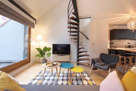 Functional housings 2 steps from Grand Place Condominio in Brussels