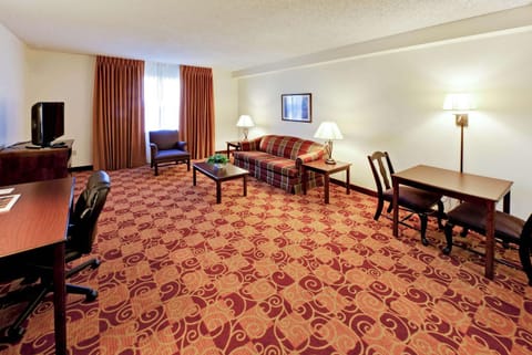 Hawthorn Suites by Wyndham Louisville East Hotel in Saint Matthews