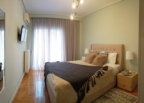 Royal deluxe Apt.(must) Condo in Thessaloniki