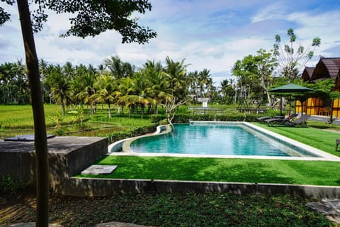 Adil Villa & Resort Campingplatz /
Wohnmobil-Resort in Sukawati