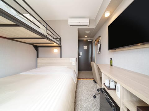 TV and multimedia, Photo of the whole room, bunk bed