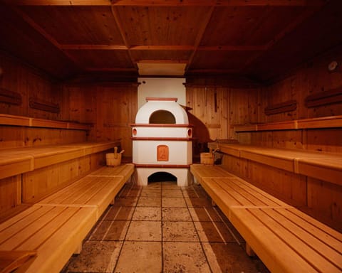 Sauna, Spa and wellness centre/facilities