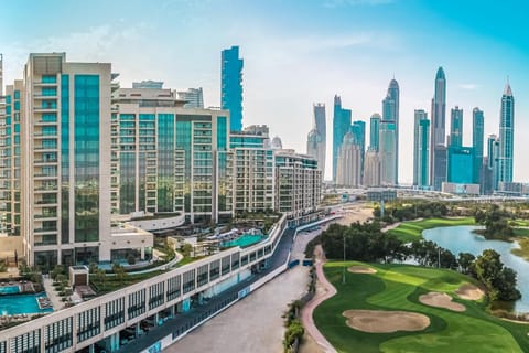 Vida Emirates Hills Hotel in Dubai