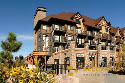Glacier Mountaineer Lodge Hotel in Columbia-Shuswap A